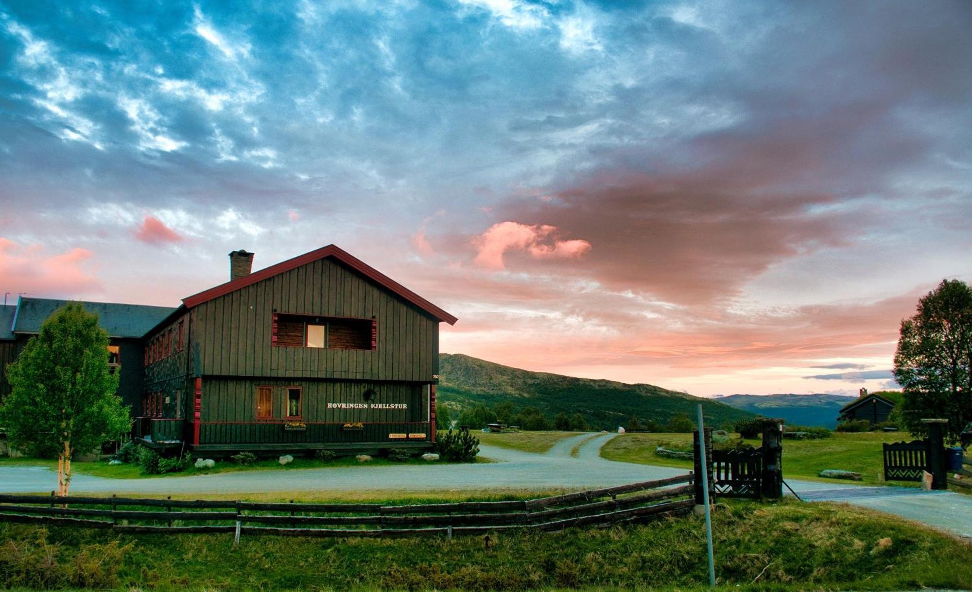 Отель Hovringen Fjellstue Экстерьер фото